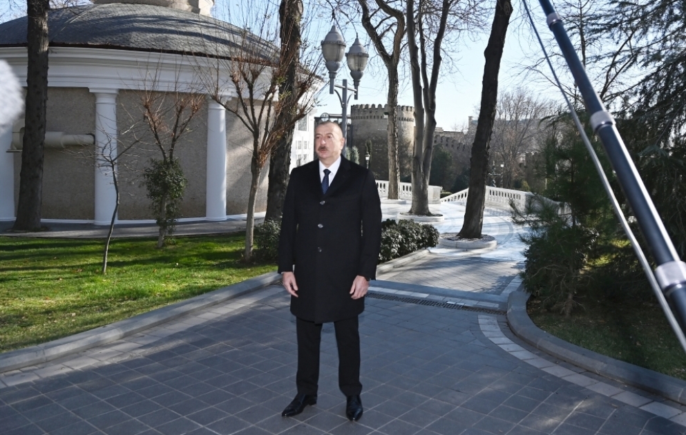 Prezident İlham Əliyev: Tarix və millət qarşısında xidməti olan hər bir insanı Azərbaycan xalqı öz qəlbində yaşadır VİDEO