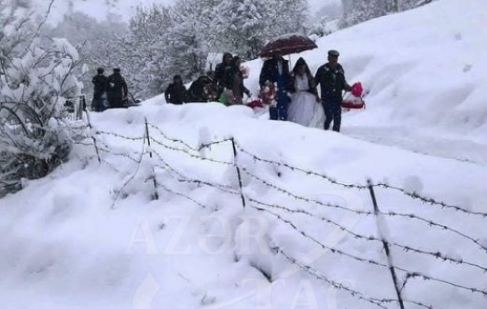 Toylarında çəkilən foto ilə məşhurlaşan astaralı cütlük -  REPORTAJ VİDEO