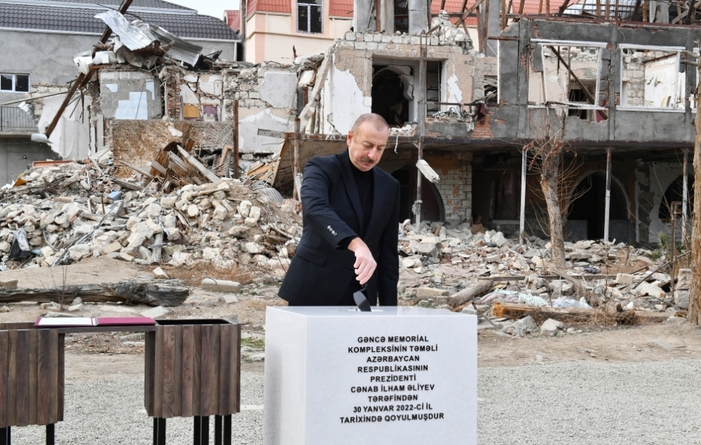 Prezident İlham Əliyev Gəncə Memorial Kompleksinin təməlini qoyub VİDEO