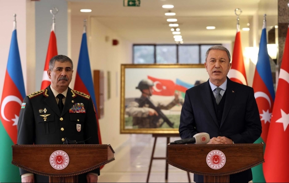 Azərbaycan və Türkiyənin müdafiə nazirləri Ankarada birgə mətbuat konfransı keçiriblər VİDEO
