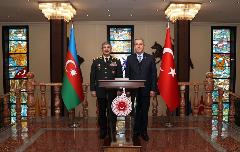 L'Azerbaïdjan et la Turquie discutent des perspectives de développement de leur coopération militaire VIDEO