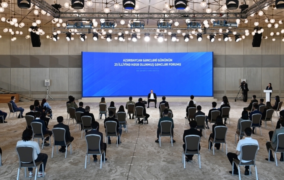 President Ilham Aliyev attended Youth Forum on 25th anniversary of Day of Azerbaijani YouthVIDEO