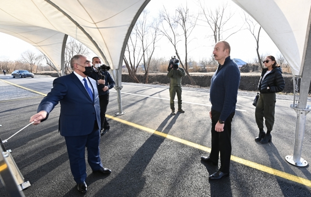 Ağcabədidə Avşar–Salmanbəyli–Aşağı Avşar–Xocavənd avtomobil yolu yenidənqurmadan sonra istifadəyə verilib VİDEO