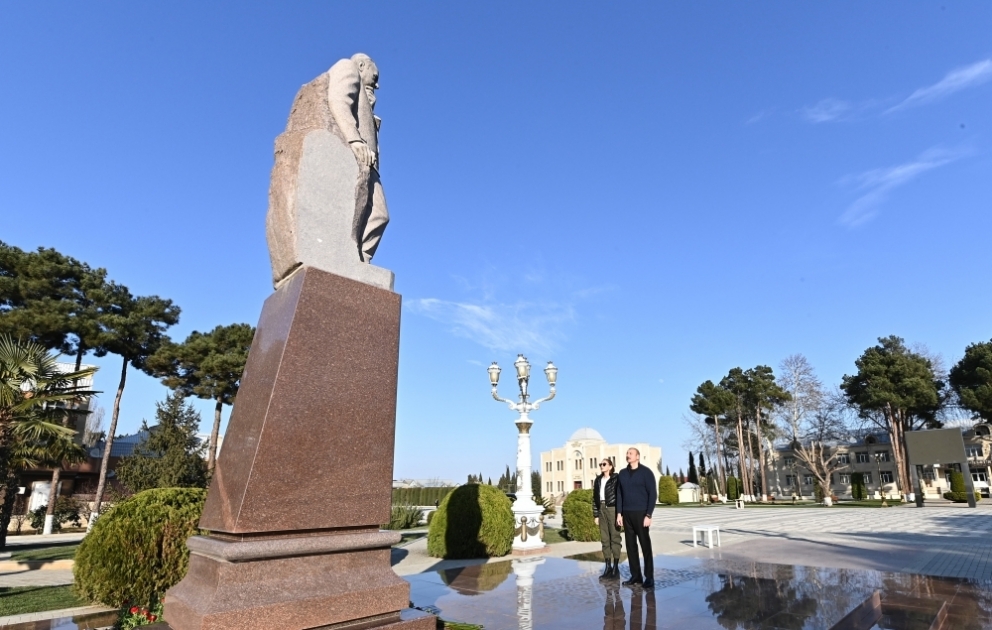 Präsident Ilham Aliyev und First Lady Mehriban Aliyeva zu Besuch in Aghjabadi VIDEO
