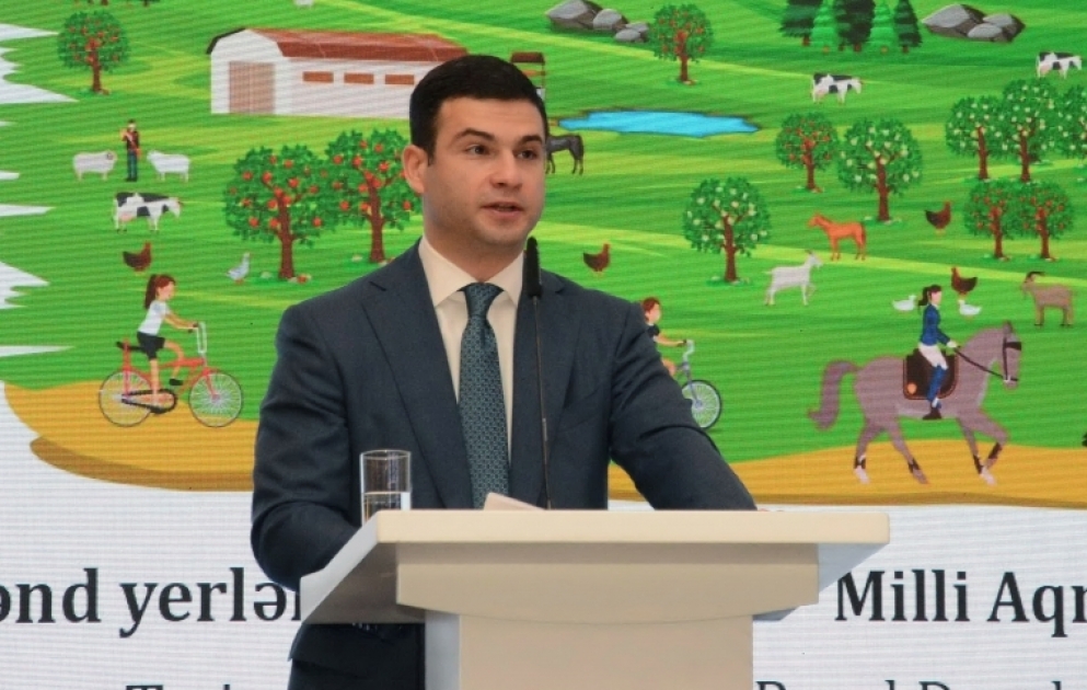 Orxan Məmmədov: “Ağıllı kənd” layihələrinin icrası və “ağıllı kənd təsərrüfatı” konsepsiyasının reallaşdırılması aqroekoturizmin inkişafına əlavə təkan verəcək VİDEO