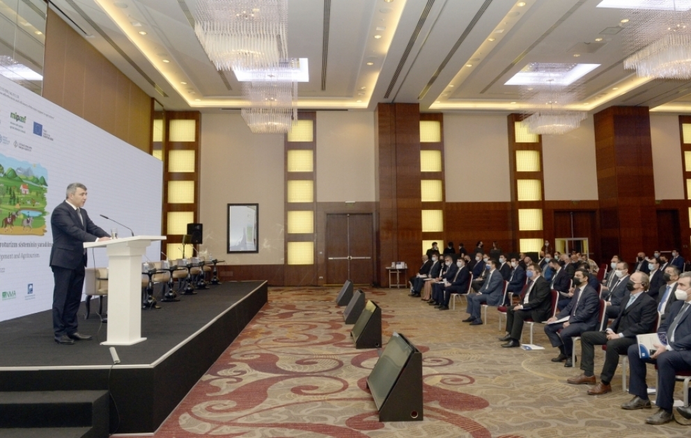 Azərbaycanda kənd yerlərinin inkişafı və milli aqroturizm sisteminin yaradılması mövzusunda seminar keçirilib VİDEO