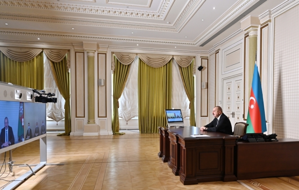 Prezident İlham Əliyev Coşqun Cəbrayılovu Bakının Nizami, Elgin Həbibullayevi Nərimanov və Elxan İbrahimovu Kürdəmir rayon icra hakimiyyətlərinin başçısı təyin olunmaları ilə əlaqədar videoformatda qəbul edib VİDEO