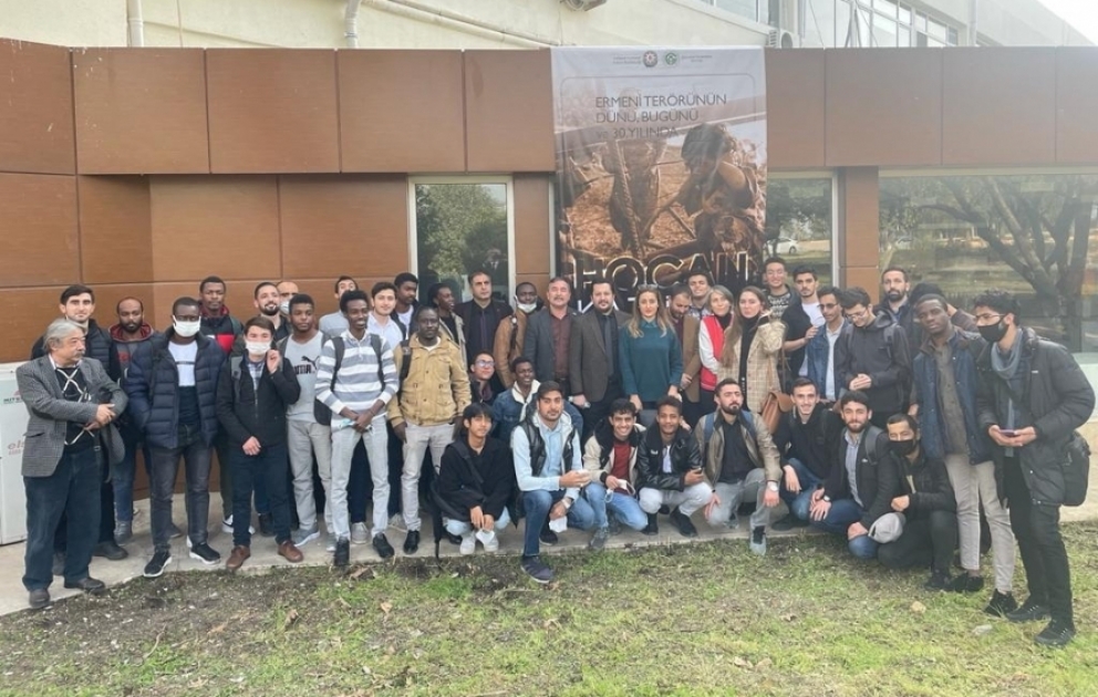 Çukurova Universitetinin tələbləri dünya ictimaiyyətinə “Xocalıya ədalət!” çağırışı ediblər VİDEO