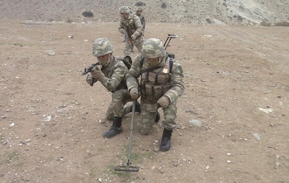 Azerbaijan`s Defense Ministry: Training exercises of commandos continue VIDEO
