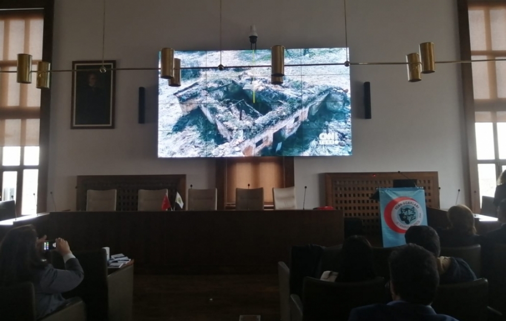 İstanbulda Xocalı soyqırımını özündə əks etdirən “Geriyə baxma” kitabı ictimaiyyətə təqdim olunub VİDEO