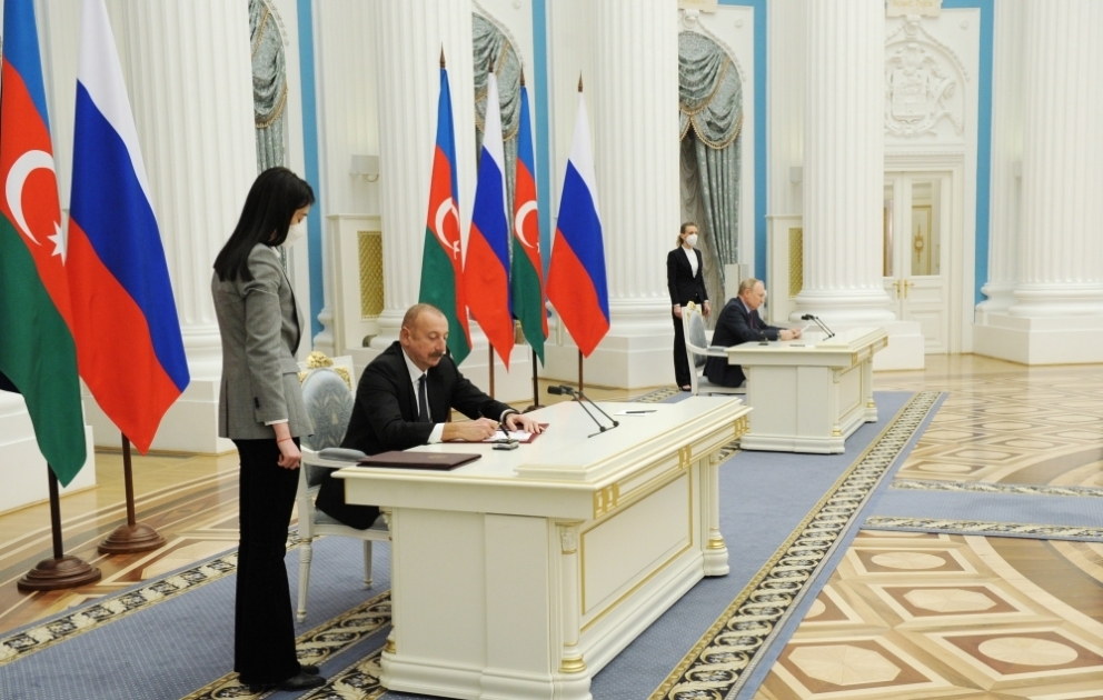 Signature d’une déclaration sur « l'Interaction d’alliance entre la République d'Azerbaïdjan et la Fédération de Russie » à Moscou VIDEO