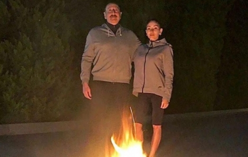 Erste Vizepräsidentin Mehriban Aliyeva teilt auf ihrer offiziellen Instagram-Seite anlässlich des zweiten Feuer-Dienstags des Frühlingsfestes Novruz VIDEO