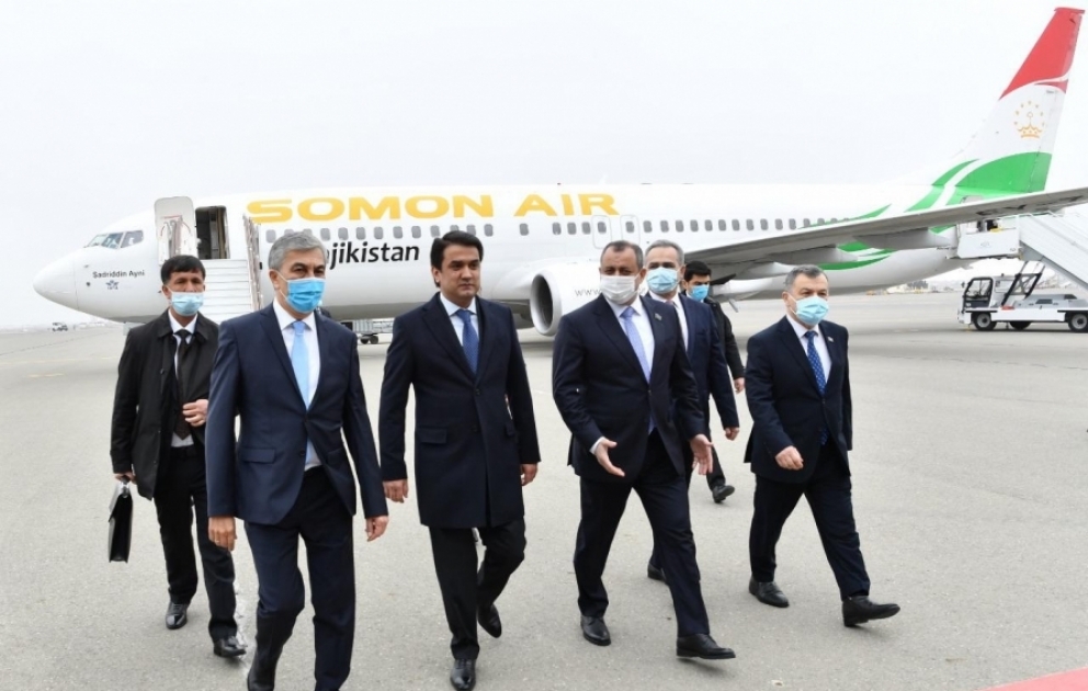 Le président de l'Assemblée suprême du Tadjikistan est en visite en Azerbaïdjan VIDEO