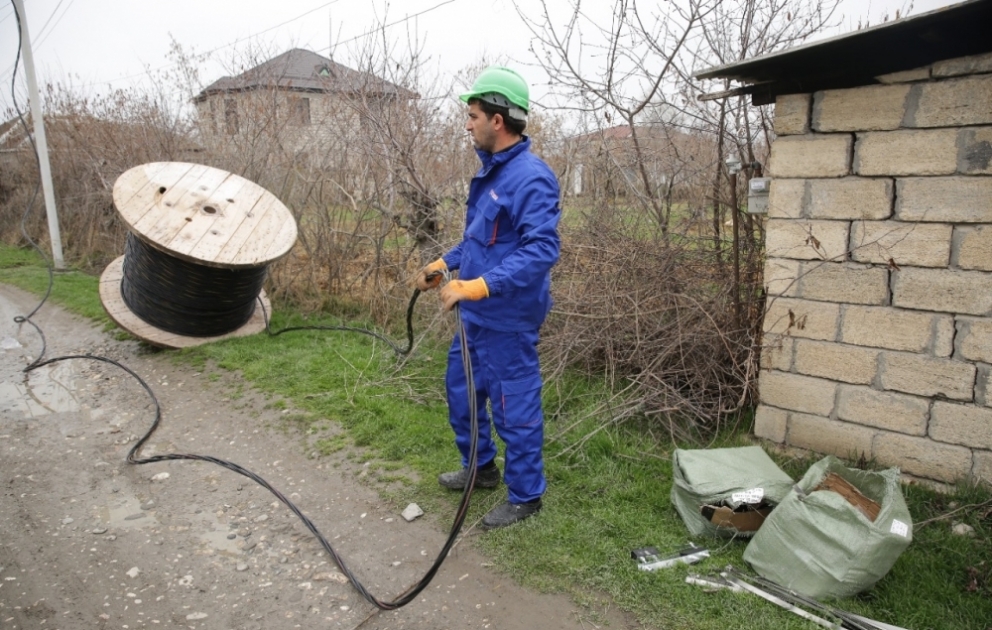 Xaçmazın 25 kəndində elektrik təsərrüfatı yenilənir VİDEO