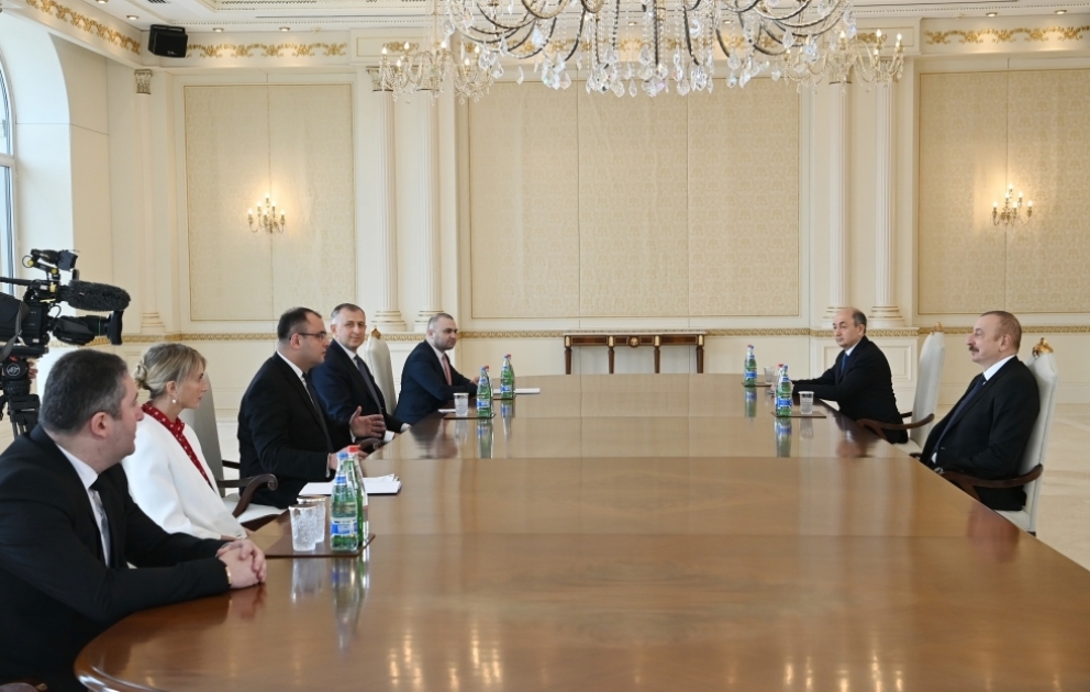 Präsident Ilham Aliyev empfängt georgische Delegation um Justizminister VIDEO