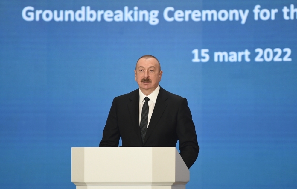 Prezident İlham Əliyev: Qaradağ Günəş Elektrik Stansiyasının təməlinin qoyulması çox önəmli hadisədir VİDEO