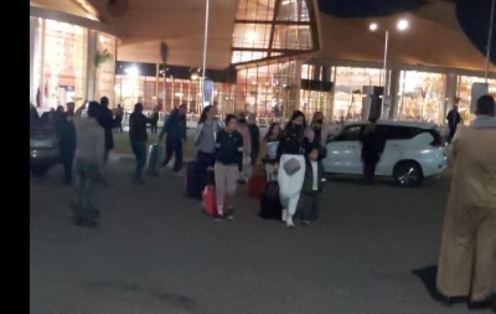 Bakıdan birbaşa uçan təyyarə Misirin Şarm Əl-Şeyx aeroportuna enib VİDEO