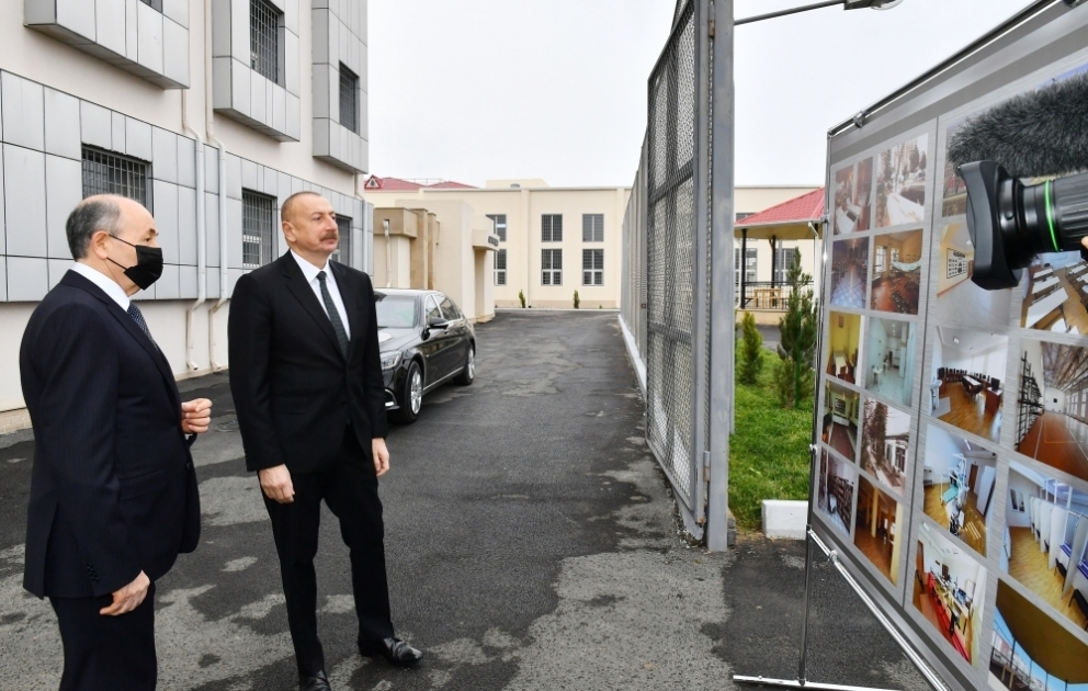 Prezident İlham Əliyev Bakıda yeni inşa edilmiş müasir penitensiar müəssisələrdə yaradılan şəraitlə tanış olub VİDEO