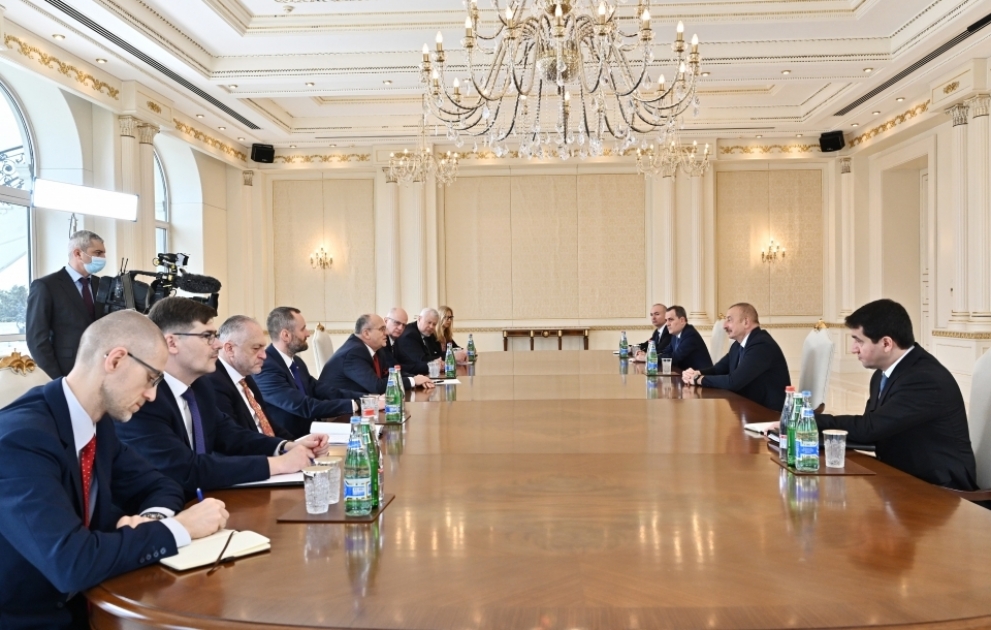 Le président azerbaïdjanais reçoit une délégation menée par le président en exercice de l’OSCE VIDEO