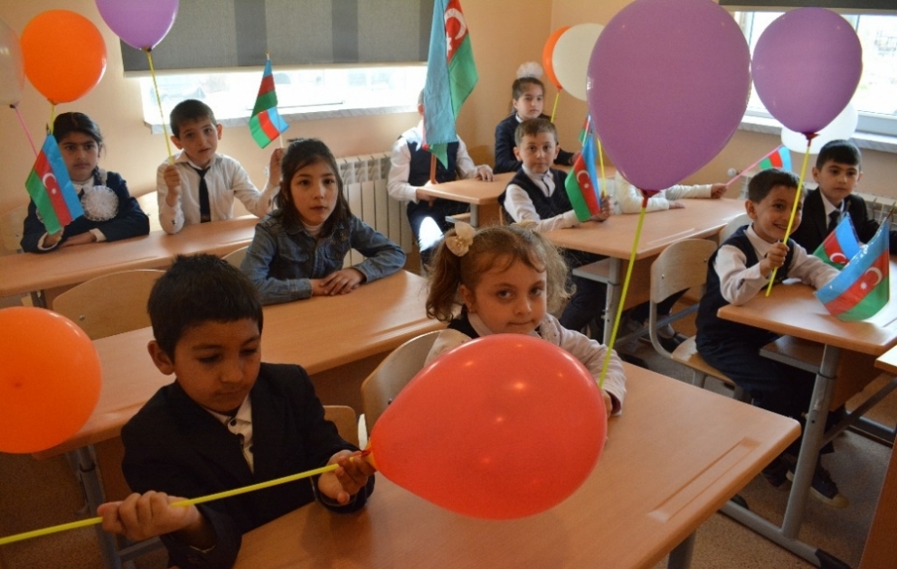Şabranın Söhbətli kəndində yeni modul tipli məktəb binası istifadəyə verilib VİDEO
