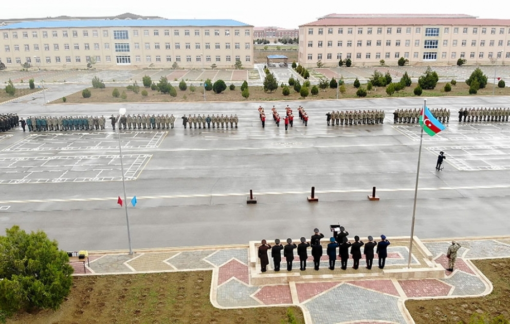 Naxçıvan Qarnizonu Qoşunlarında hərbi qulluqçu kurslarını bitirən gənclərə sertifikatlar verilib VİDEO
