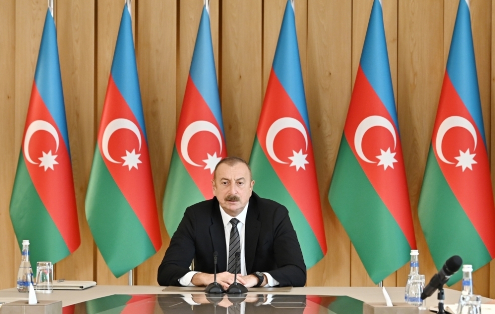 Prezident İlham Əliyev: Cəbrayıl, Zəngilan rayonlarında Günəş Elektrik stansiyalarının potensialı həddindən artıq böyükdür VİDEO