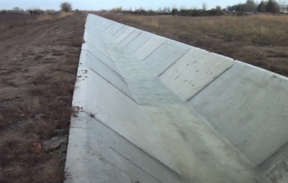 Füzulidə yeni beton kanallar çəkilir VİDEO