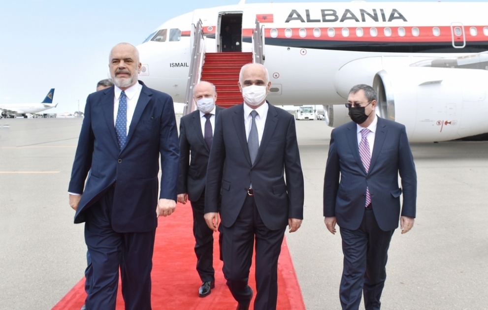 Le Premier ministre albanais Edi Rama est en visite officielle en Azerbaïdjan VIDEO