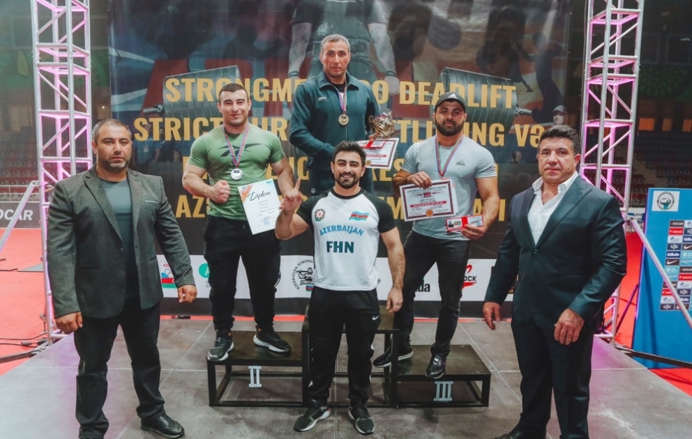 Stronqmen üzrə Azərbaycan çempionatının qalibləri müəyyənləşib VİDEO