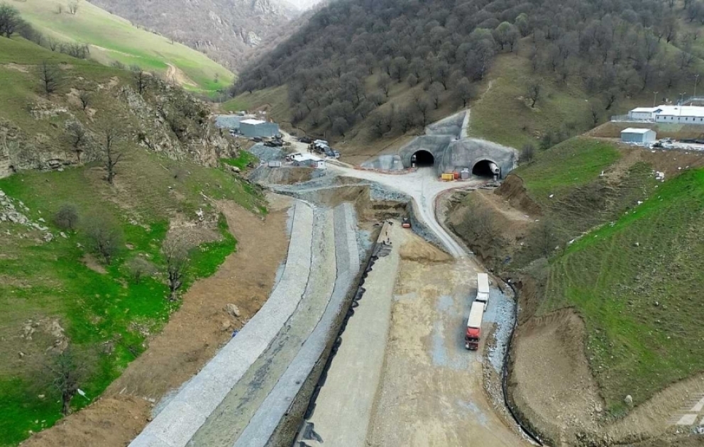 Toğanalı-Kəlbəcər-İstisu yolunun və Murovdağ tunelinin inşası davam etdirilir VİDEO