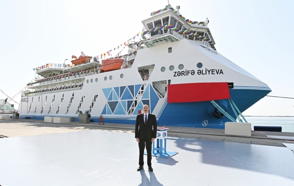Le président Ilham Aliyev participe à la cérémonie de mise en exploitation du ferry « Zerife Aliyeva » VIDEO
