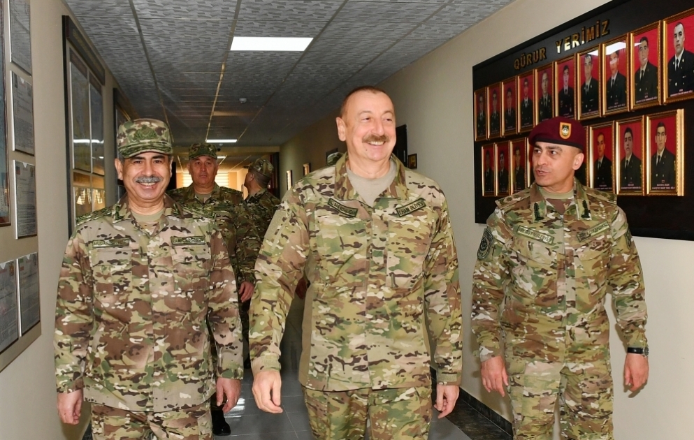 Prezident, Silahlı Qüvvələrin Ali Baş Komandanı İlham Əliyev Müdafiə Nazirliyinin Xüsusi Təyinatlı Qüvvələrinin “N” saylı hərbi hissəsində olub  YENİLƏNİB - 1 VİDEO