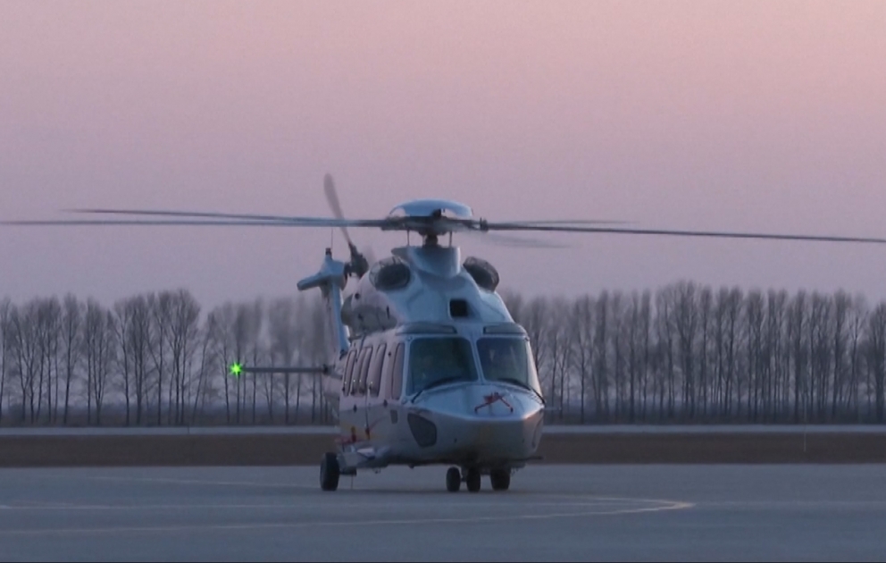 Çin istehsalı olan mülki helikopterin uçuş sınaqları keçirilir VİDEO
