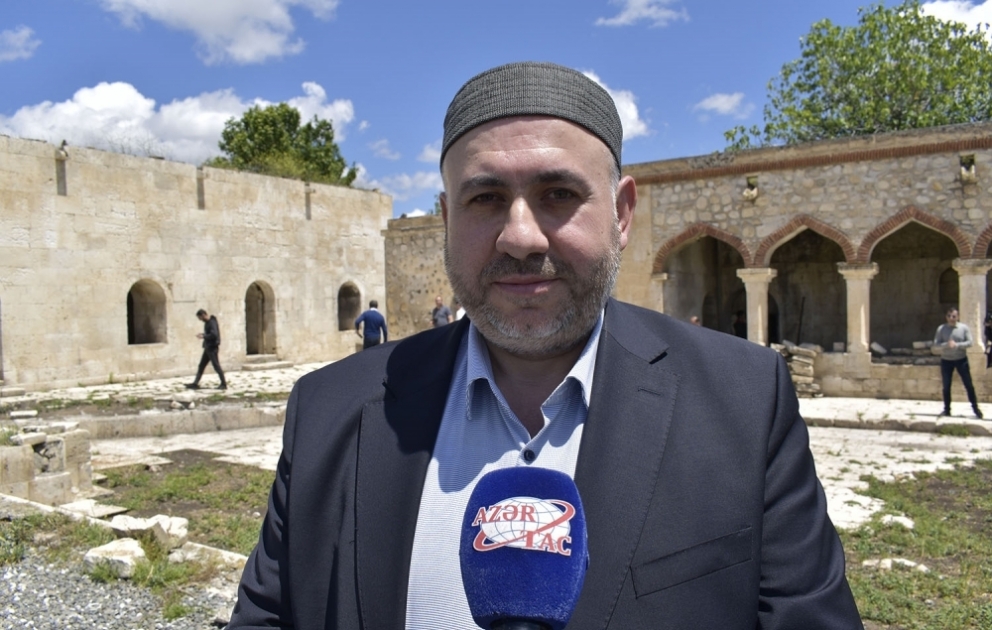 Qərbi Gürcüstanın müftisi: Ağdamda gördüyümüz mənzərə dəhşətlidir VİDEO