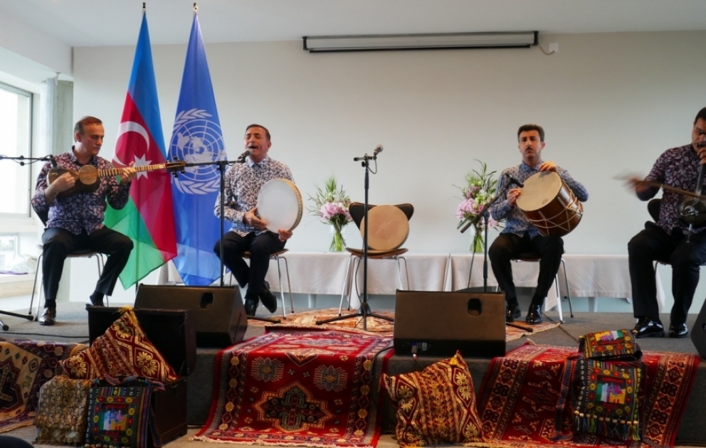 Azərbaycanın UNESCO-ya üzvlüyünün 30 illiyi muğam konserti ilə qeyd olunub VİDEO