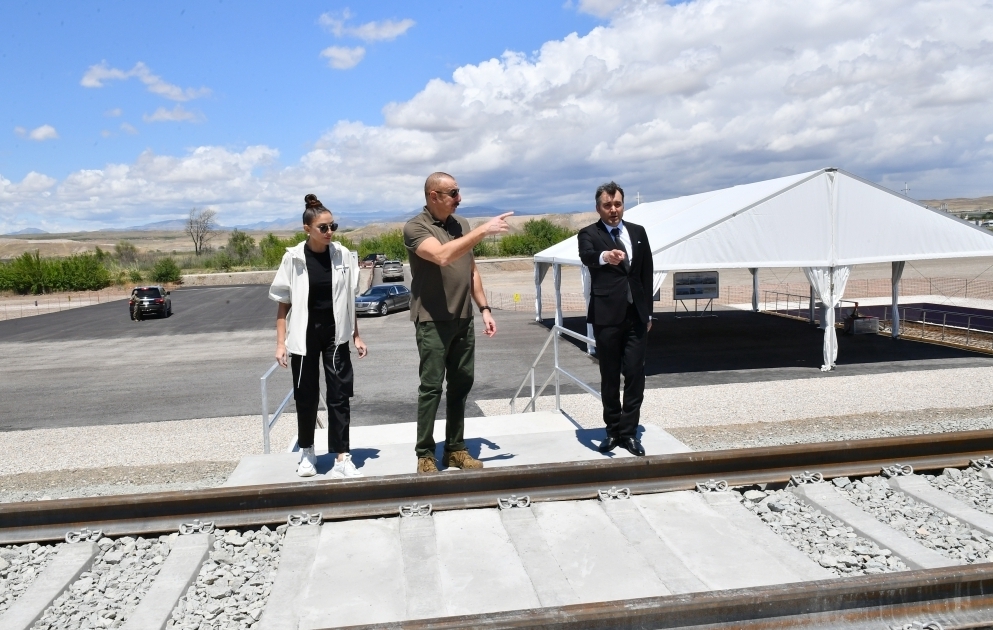 Jabrayil: Grundstein für Haltestelle “Soltanli“ der Horadiz-Aghband-Eisenbahnlinie gelegt VIDEO