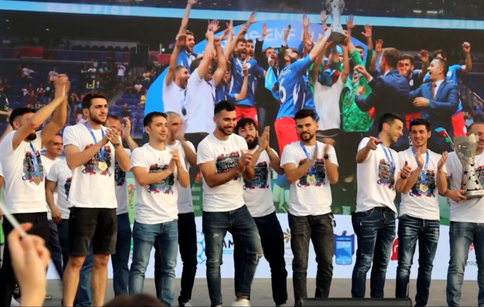 Mini futbol üzrə Azərbaycan milli komandasının Avropa çempionu olması münasibətilə konsert keçirilib VİDEO