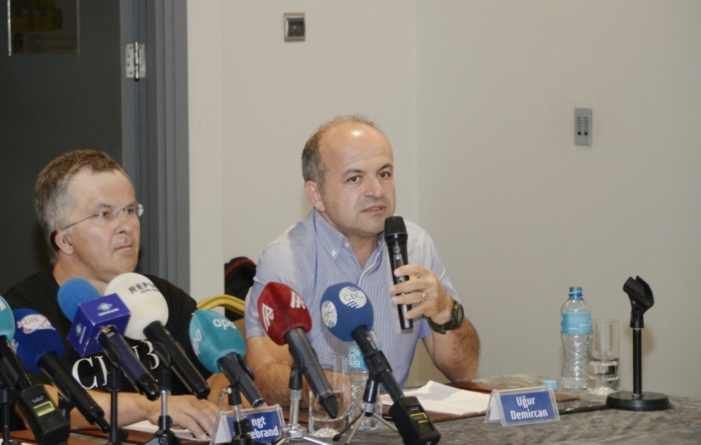 Türk səyyah: İşğaldan azad edilmiş ərazilərdə gördüklərimiz bizi dəhşətə gətirdi VİDEO