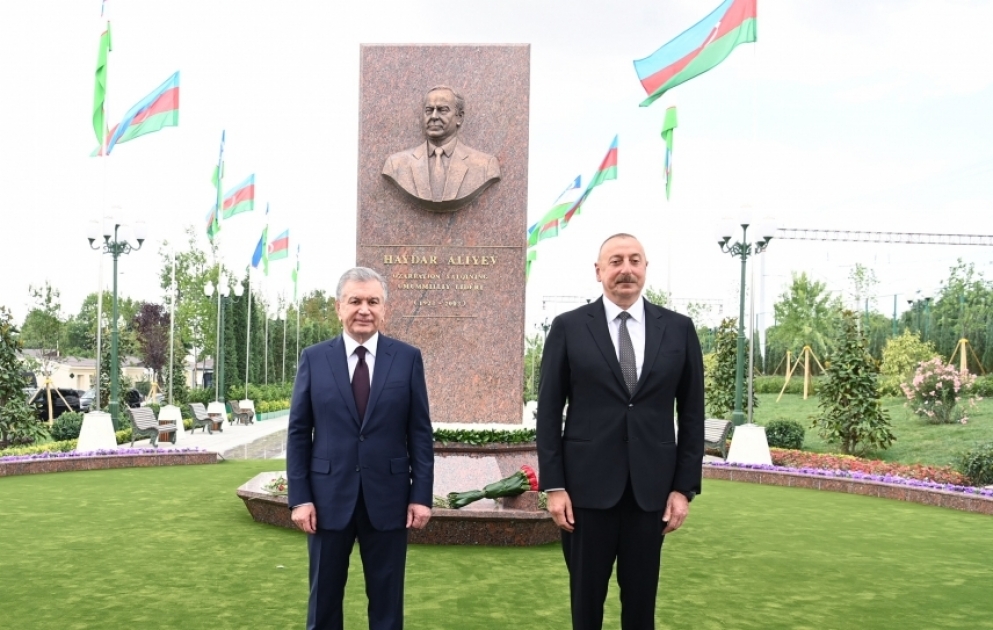 In Taschkent Heydar Aliyev-Platz eröffnet VIDEO