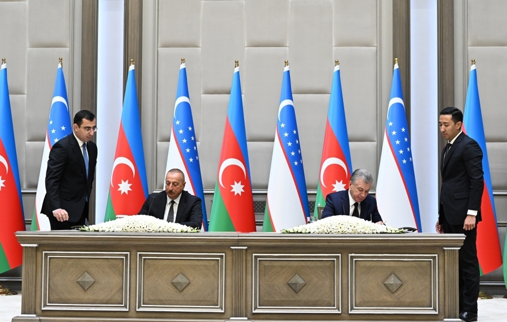 Azərbaycan-Özbəkistan sənədləri imzalanıb YENİLƏNİB VİDEO