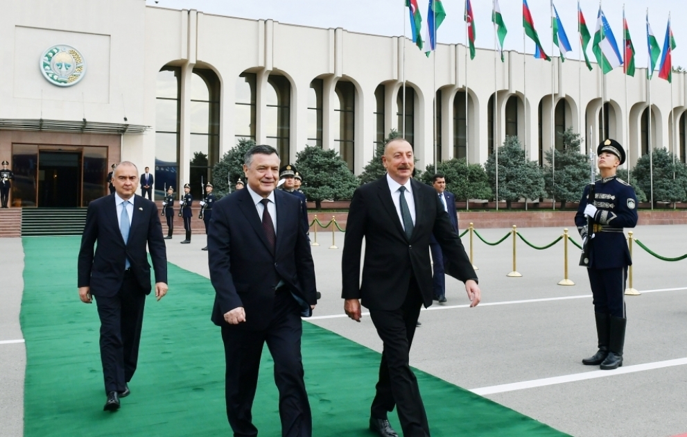 Le président azerbaïdjanais est reparti de Tachkent pour la ville d’Ourguentch VIDEO