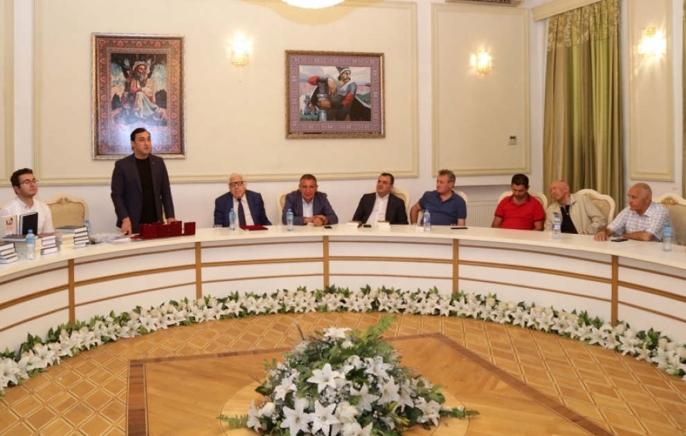 TÜRKSOY tərəfindən I Türk Dünyası Ədəbiyyat və Kitab Festivalında iştirak edən bir sıra ədiblər mükafatlandırılıb VİDEO