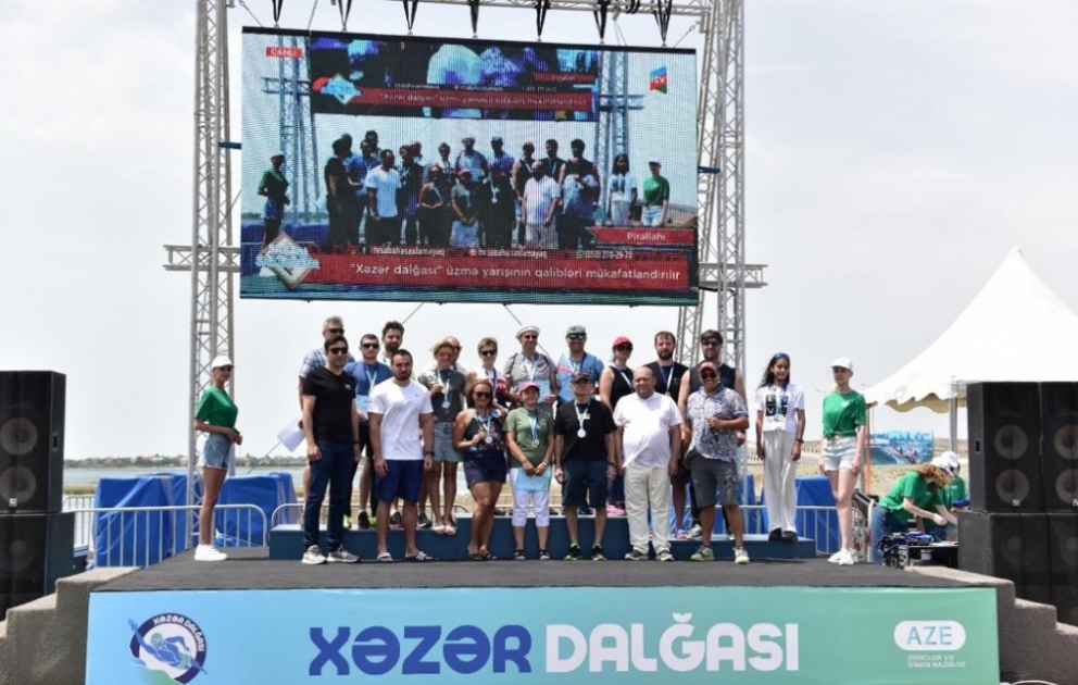 “Xəzər dalğası” adlı dənizdə üzmə yarışının qalibləri müəyyənləşib VİDEO