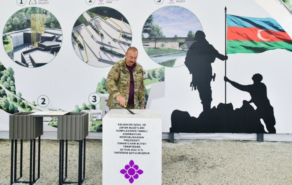 Présentation du plan général de la ville de Keldédjer et pose de la première pierre du complexe de musées de l’Occupation et de la Victoire VIDEO