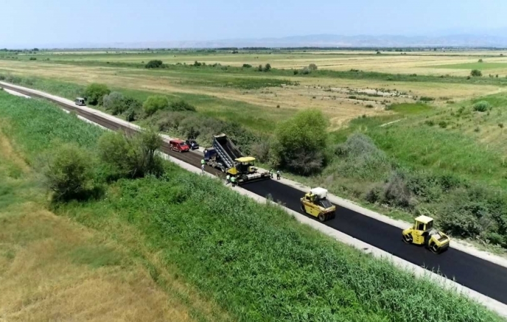 Kürdəmirdə 13 kilometrlik avtomobil yolu yenidən qurulur VİDEO