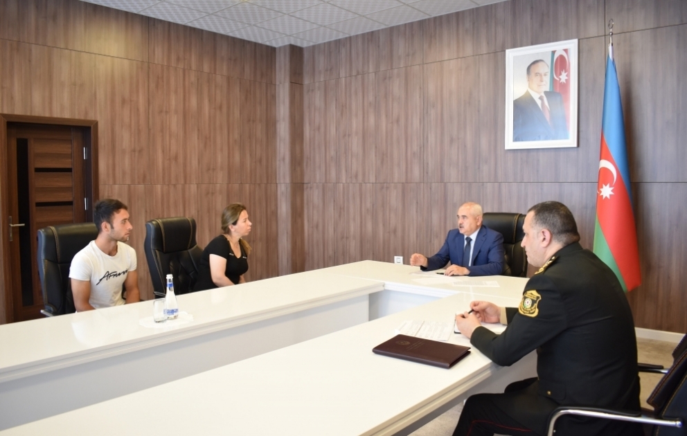 Səfərbərlik və Hərbi Xidmətə Çağırış üzrə Dövlət Xidmətinin rəisi Şəkidə vətəndaşlarla görüşüb VİDEO