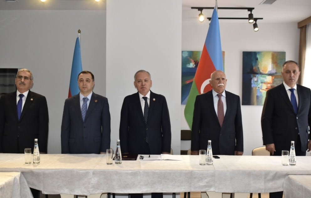 Azərbaycan Respublikası Konstitusiya Məhkəməsinin kollektivi Şuşa şəhərinə səfər edib VİDEO