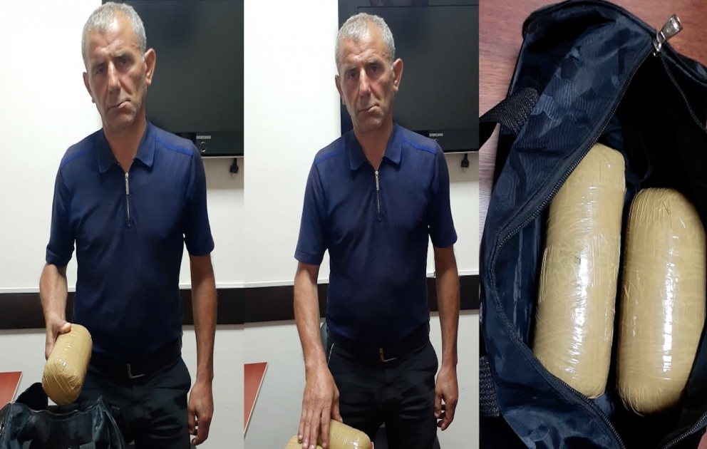 Sosial şəbəkələrdə tanış olduğu şəxsdən onlayn yolla 26 min manata aldığı heroini satmaq istəyən şəxs saxlanılıb VİDEO