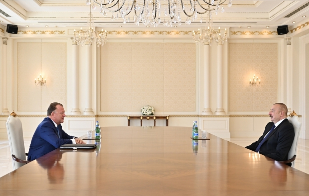 Präsident Ilham Aliyev empfängt IJF-Präsident VIDEO