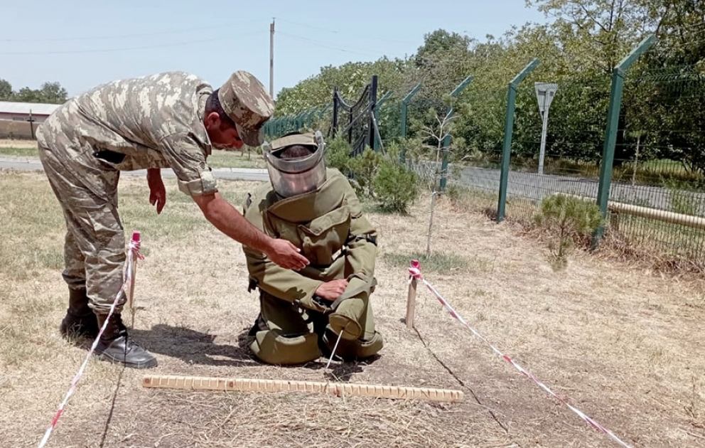 Azerbaijan’s Defense Ministry: Level of professionalism of engineer-sappers increased VIDEO